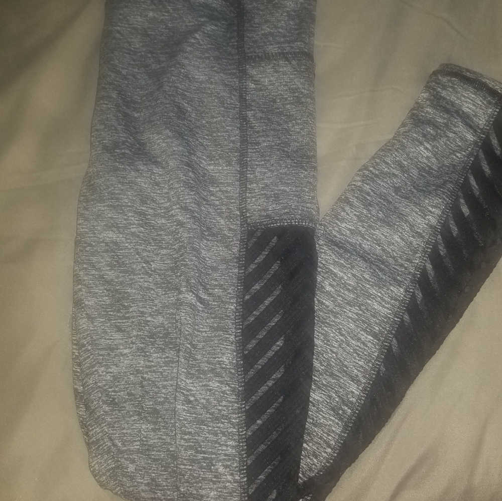 Leggings mesh side legs